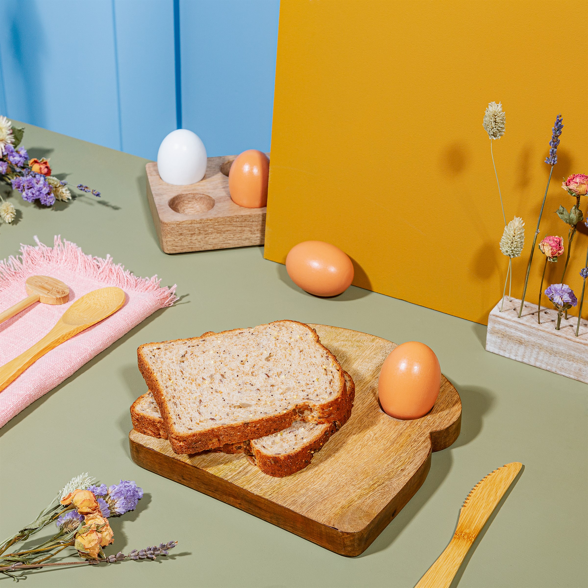 Toast Plate With Egg Holders - Image 4