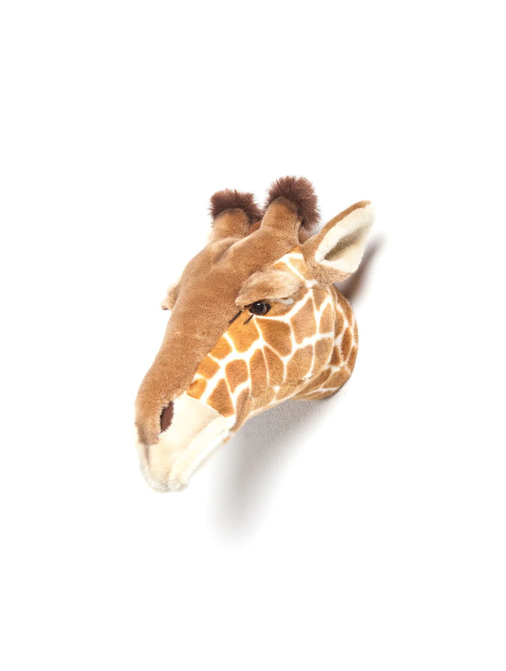 Ruby The Giraffe Wall Head