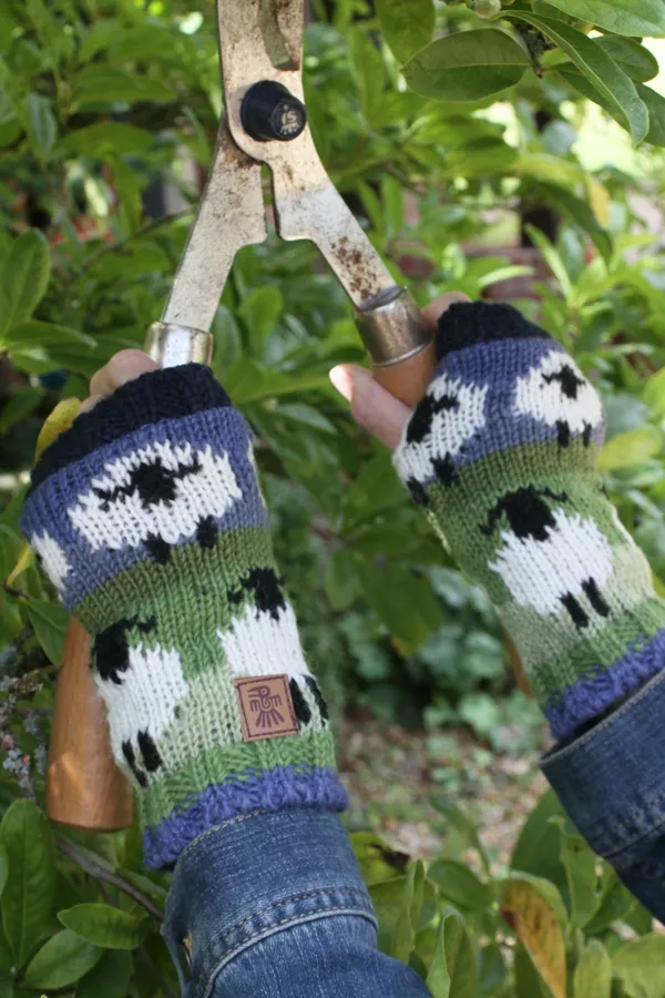 Flock Of Sheep Handwarmer - Image 2