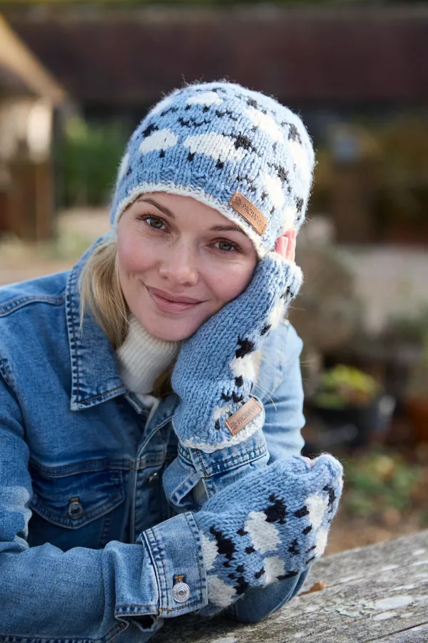 Merino Sheep Handwarmer Blue - Image 4