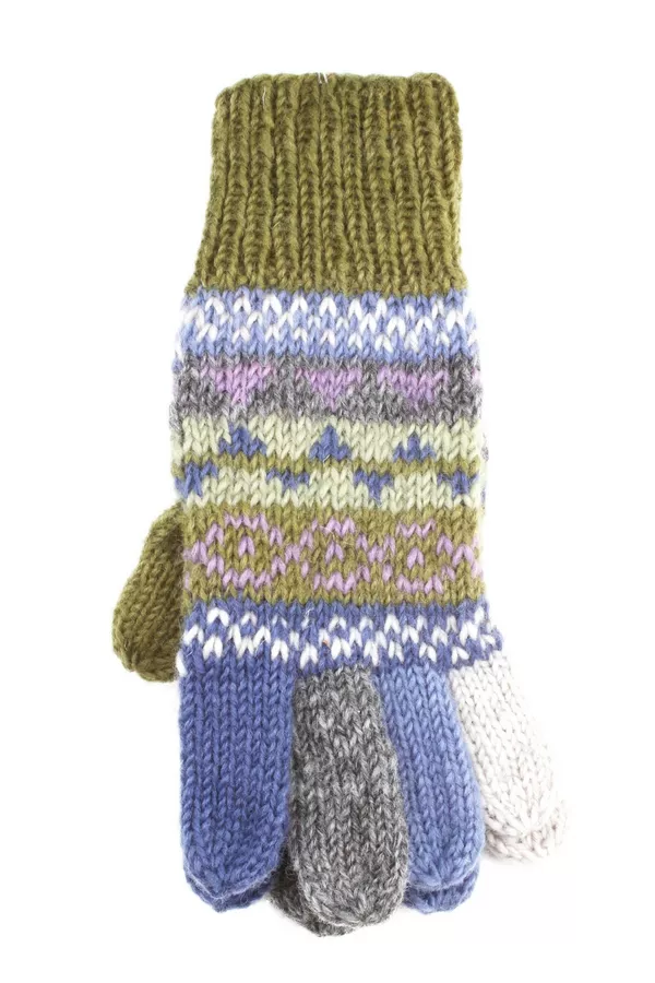 Classic Fairisle Gloves Olive - Image 4