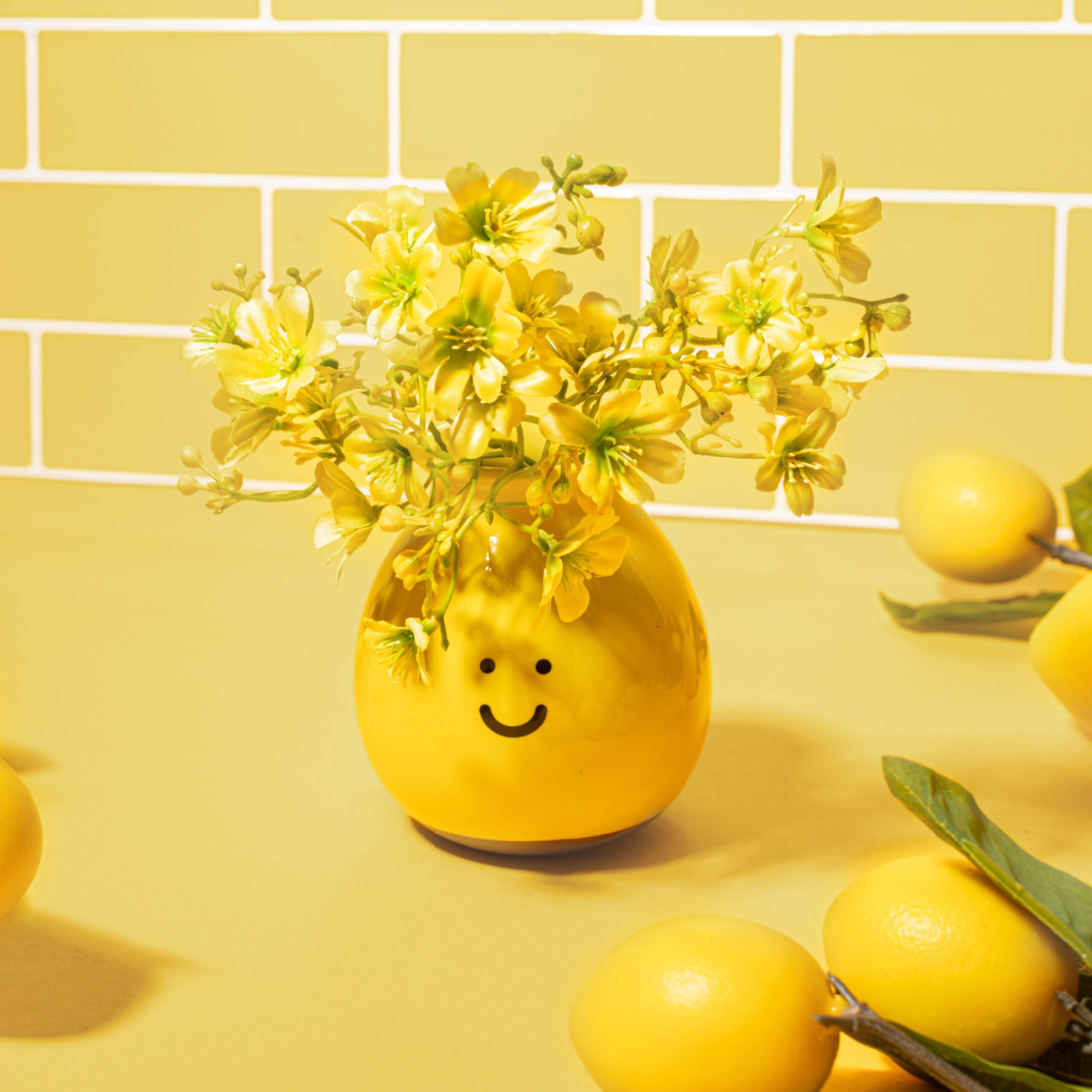 Happy Vase - Image 3