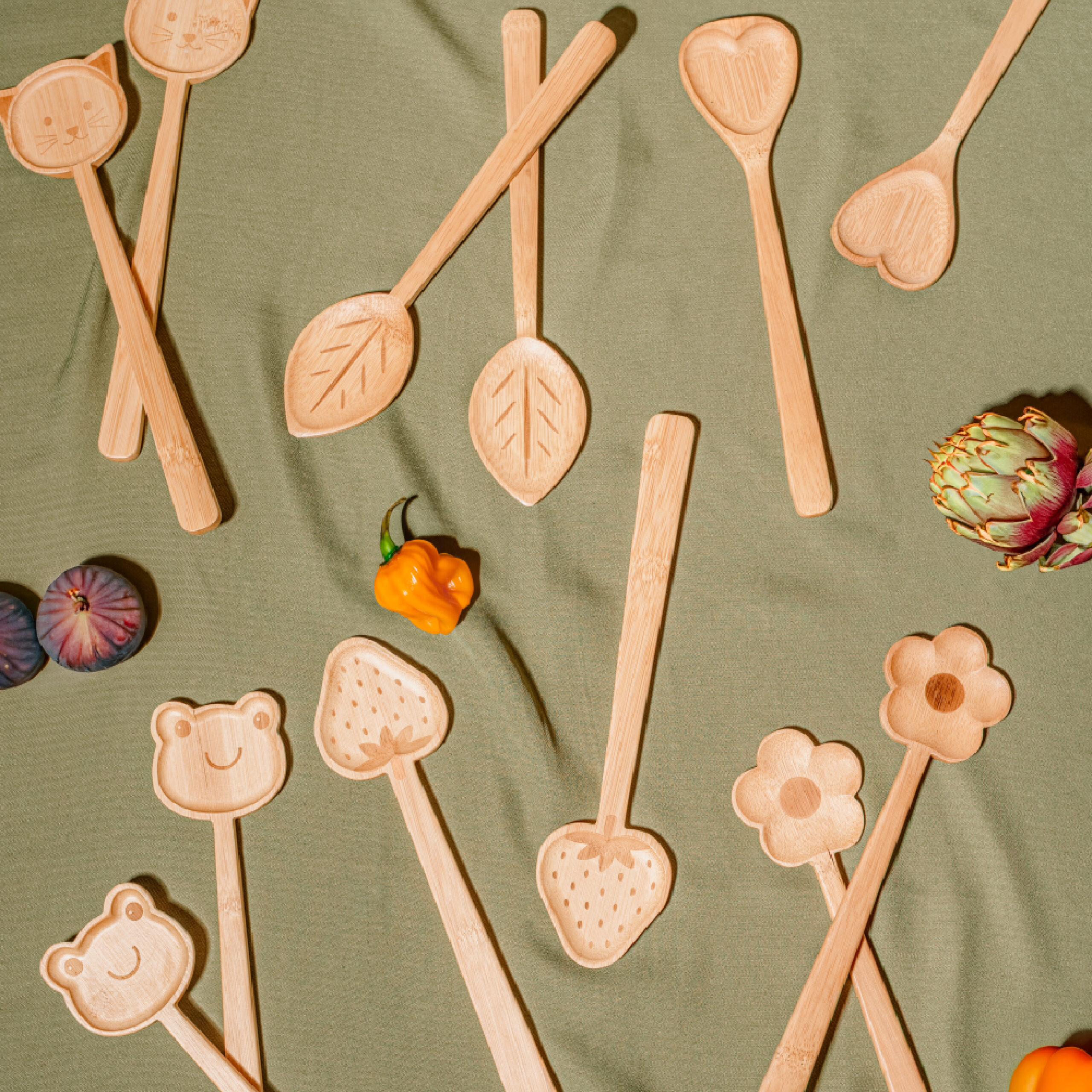 Frog Salad Servers - Image 3