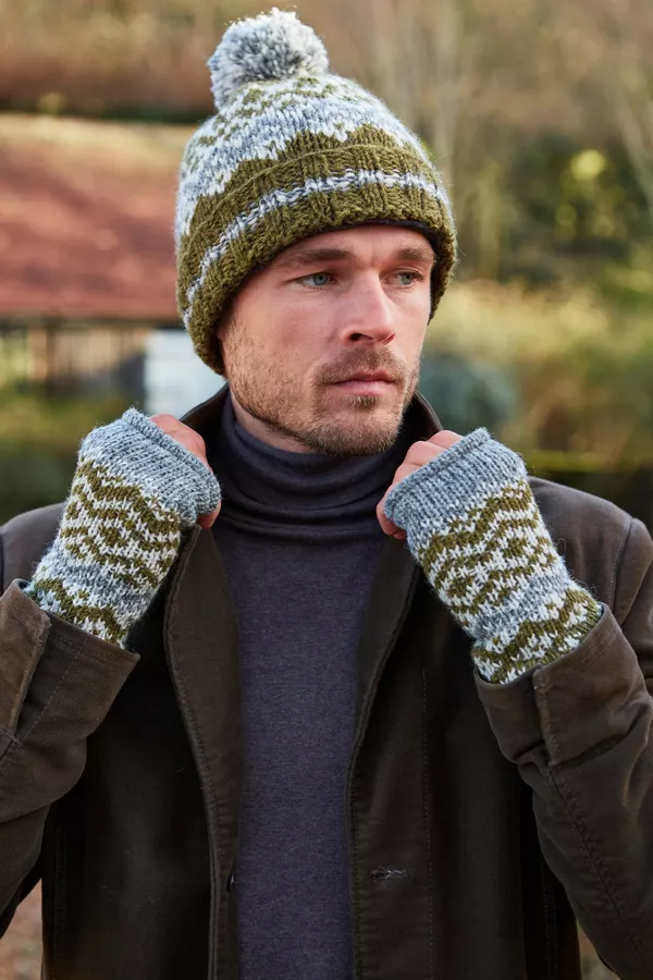 Men's Jorvik Wristwarmer Moss - Image 3