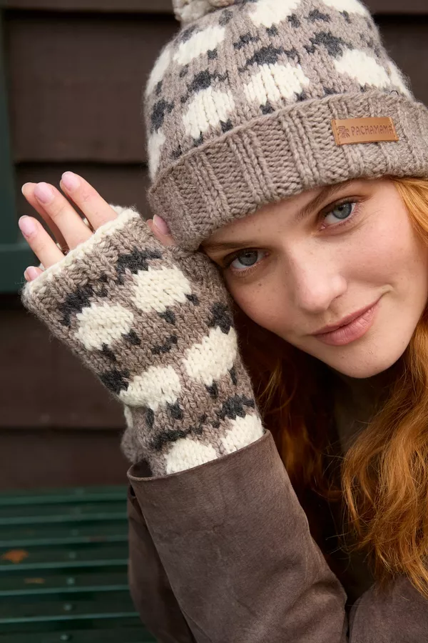 Merino Sheep Handwarmer Mushroom